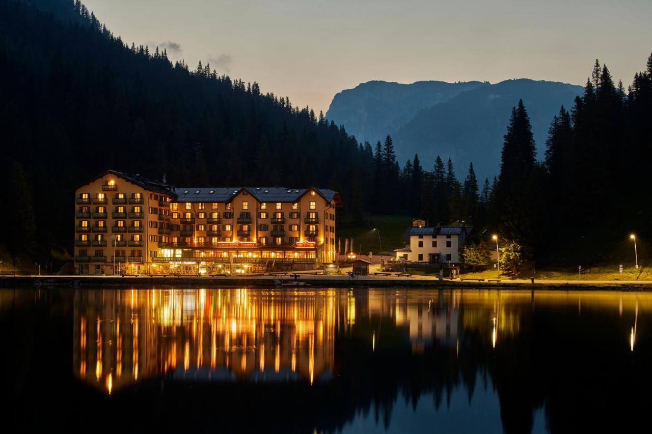 Grand Hotel Мизурина Екстериор снимка